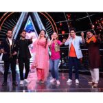 Ashnoor Kaur Instagram – Just some more!🤷🏻♀️
#PatialaBabes in #indianIdol tonight at 8pm IST @sonytvofficial
#mumbaiPromotions #ashnoorkaur