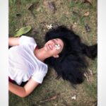 Ashnoor Kaur Instagram - Not a barbie girl, I’m livin’ in my own world!✨❤️ #ashnoorkaur #nature #flowers #naturelover #InvestInYourHair #longblackhair #patialababes #loveyourself