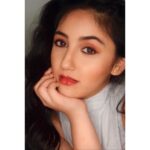 Ashnoor Kaur Instagram - This is life, not heaven, you don’t have to be perfect✨ #LoveYourself #YouAreFlawlessInYourFlaws #ashnoorkaur Captured by @aashkapatelphotography Mua/hair @sachiandsaloni