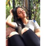 Ashnoor Kaur Instagram - Remember who you really are today, know that you too have the power to overcome anything you may be facing. It’s time for YOU to rise and shine✨ #festivevibes #goodmorning #loveyourself #bestrong #ashnoorkaur