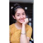 Ashnoor Kaur Instagram - The mandatory no makeup pictures!😉❤️ #ashnoorkaur #nomakeup