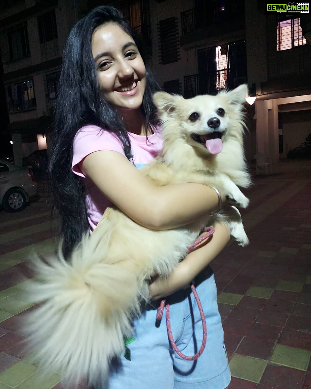 Ashnoor Kaur Instagram - Cherry at it's incredible best! If your pet is just as pawdorable, you can feature them in the @royalcanin.india #PetCalendar2018. Check out my story to know more!