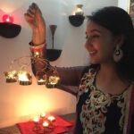 Ashnoor Kaur Instagram – #aboutyesterday #happydiwali 
Earrings by @eliteimitationjewellery 
Candle stand by @little_flower_collection #ashnoorkaur