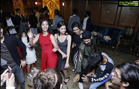 Ashnoor Kaur Instagram - #throwback To Prabhjyot’s birthday bash!🎊❤️🔥