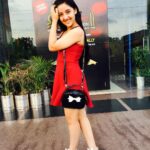 Ashnoor Kaur Instagram - 20 days of the shoot schedule already passed, and it feels like I've just started❤️😌 Time really flies!❤️ Sling bag by @twinkle_ur_needs #ashnoorkaur #hyderabad #hyderabaddiaries #ashnoor #timeflies Hyderabad