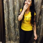 Ashnoor Kaur Instagram - This was me literally everyday, whenever I was in Mumbai😂❤️ I missed this so much💯 N when my mom asked me y did I get wet, I was like, clueless😂 #lovemumbai #loveforrains #ashnoor #ashnoorkaur #twodaysago #throwback