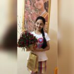 Ashnoor Kaur Instagram - My b'day morning suprise!❤️ (it was on 3rd) Tysm mom n pa❤️ love u both😘 lovely night suit by @clts.in .. b'day party pics coming soon #ashnoorkaur #ashnoor #ashnoorsbirthday #birthdaysuprise #mybirthday #birthdaymorningsuprise #ashnoors13th