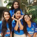 Ashnoor Kaur Instagram - Shot for 'star sports' with a really good friend of mine... rits❤️😘 ... n ehsaas Di , who I met after so long! I really enjoyed working with them!❤️ #ashnoorkaur #lovelovelove #shootshootshoot #shootmodeon #lovemywork #ashnoor #rits #ahsaaschanna #lovelycoactors