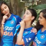 Ashnoor Kaur Instagram - Shot for 'star sports' with a really good friend of mine... rits❤️😘 ... n ehsaas Di , who I met after so long! I really enjoyed working with them!❤️ #ashnoorkaur #lovelovelove #shootshootshoot #shootmodeon #lovemywork #ashnoor #rits #ahsaaschanna #lovelycoactors