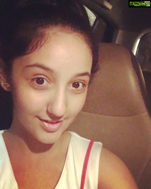 Ashnoor Kaur Instagram - #widad #mypa #luvhim #firstdubsmashtogether #luvluvluv #ashnoorkaur #😘 n.. Is dat MY voice !😜 Mumbai, Maharashtra