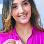 Ashnoor Kaur Instagram - #Collaboration- Back when I was a teenager, I made a big deal about very silly things like how my outfit looked or was I trendy enough…. But the one thing that worried me the most was pimples!!! I would always get so conscious about it but now I’m more confident than ever🤍 Thanks to @cleanandclearin I discovered the Clean and Clear foaming facewash and it has been with me ever since. It removes 99% of pimple causing germs and gives me the confidence to go on with my day💫 Remember girls, it’s just a pimple. Afterall, #CleanAndClearBhiTohHai 🤍