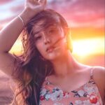 Ashnoor Kaur Instagram - Forever the girl who gets excited when the sky is in pretty colours♥️ . . . 📸 @smileplease_25 🎨 @kellansworld