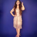 Ashnoor Kaur Instagram - Take me to Neverland💫🧚🏻 . . . #AboutLastNight #WhatIWore 🧣 : @akansha.27 @tiara_gal 👗 : @myfywish 🤝 : @houseofcreativity._ @_styleby_k 📸 : @smileplease_25 💄 : @shine_and_shadow_