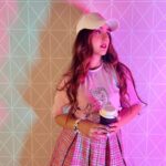 Ashnoor Kaur Instagram - Trippy Tuesday🤍💫