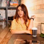 Ashnoor Kaur Instagram – Coffee times & warm vibes🤎