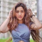 Ashnoor Kaur Instagram - Messy hair, don’t care🤷🏻‍♀️👀