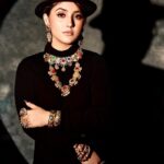 Ashnoor Kaur Instagram - कायाम तू हो गयी है रिवायत की तरह🖤