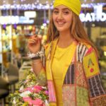 Ashnoor Kaur Instagram - As bright as a sunflower🌻 As happy as yellow💛 . . Wearing @theboozybutton Styled by @neelangi_johari