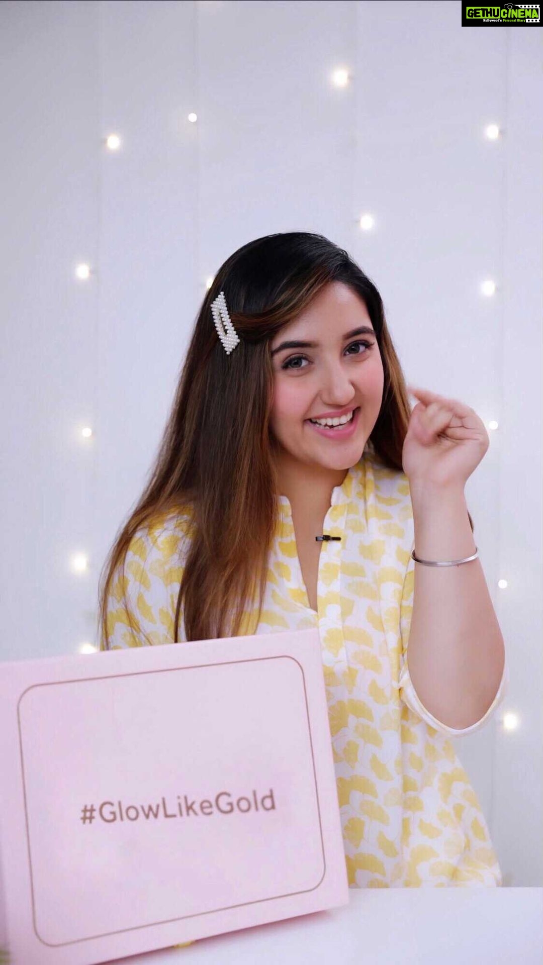 Ashnoor Kaur Instagram - #GlowLikeGold with Me! The all new Ponds Gold Beauty range - your daily Skincare regime for a radiant Gold like Glow. It consists of 5 absolutely wonderful products - Illuminating Day Creme, Revitalizing Night Creme, Rejuvinating Peel off mask, Golden Glow Boost Serum & Luminous Gold-like Glow Facewash. With Pure 24K Gold, French Rose Extracts and Argan Oil - these products are the most luxurious way to indulge in skincare! Give your skin a boost of gold radiance ♥️✨ #GlowLikeGold #PondsGoldBeauty #goldenglow #glow #glowingskin #collaboration
