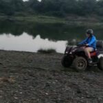 Ashnoor Kaur Instagram - This was funnnn😍💙 #ATVride @kauravneet79 @gurmeetsingh0911