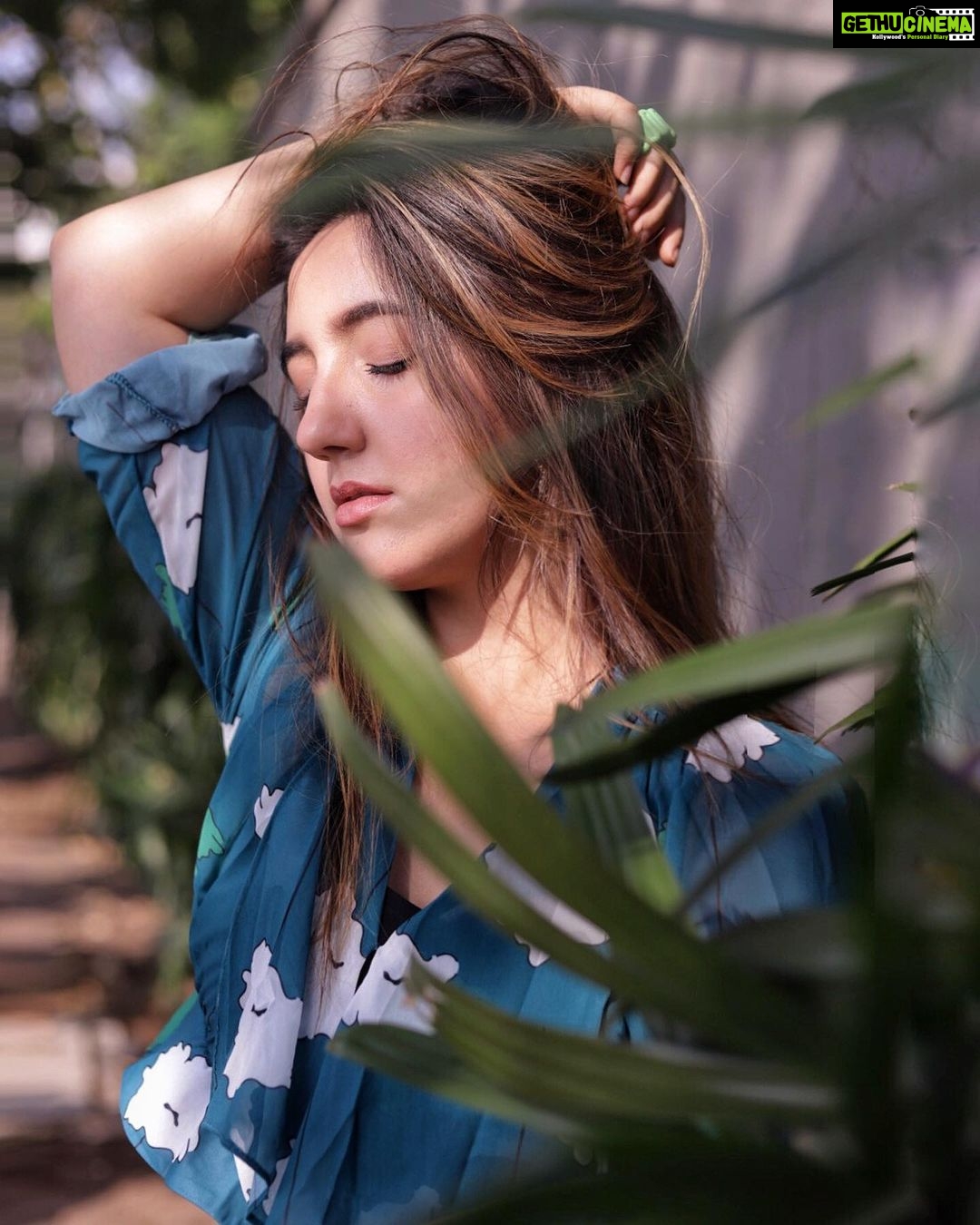 Ashnoor Kaur Instagram - Thou art the Sun of other days, They shine by giving back the rays♥️