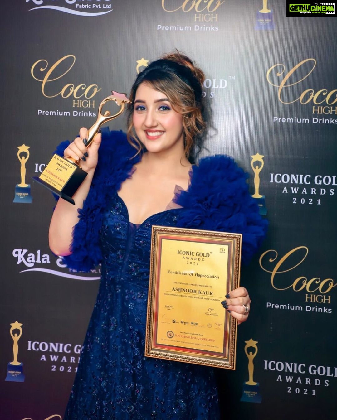 Ashnoor Kaur Instagram - ‘Youngest star of the year’ it is🤍 This is ‘ours’ people! You are the ones who’ve always loved & motivated me in ways that are indescribable... Thanks for everything, I owe whatever I am today to my lovely Ashnoorians, admirers and well-wishers!!! Xoxo