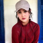 Ashnoor Kaur Instagram - Rouge cheeks, red lips.. Dark hair, a mind of mischief♥️ . . 1,2,3 or 4?