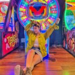 Ashnoor Kaur Instagram - It was a good day, topped with us completing 8M on IG😍♥️ . . Thank you so much everyone, love to each one of you! And sorry for being a little inactive... M back nowwwww😎 #WhatIWore #ashnoorstylediaries Jacket @shopheymissy Skirt @bluebrew.in