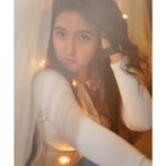 Ashnoor Kaur Instagram - Eye contact is dangerous🤍👀 . . 1 or 2?