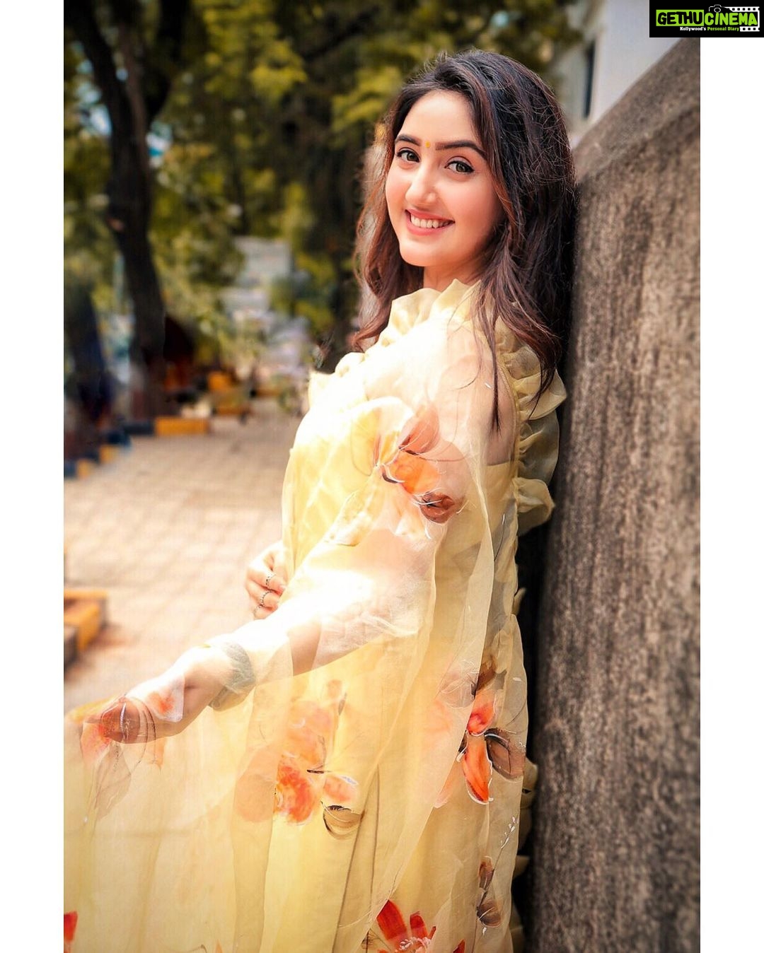 Ashnoor Kaur Instagram - Because maybe, true happiness is when we’re happy with ourselves♥️ . . #AllAboutToday #PicturesComingSoon Guess what was it for???