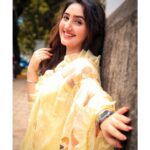 Ashnoor Kaur Instagram - Because maybe, true happiness is when we’re happy with ourselves♥️ . . #AllAboutToday #PicturesComingSoon Guess what was it for???