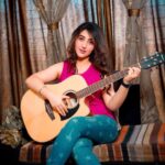 Ashnoor Kaur Instagram - Now that boards are cancelled, let’s start a new hobby😁💃🏻