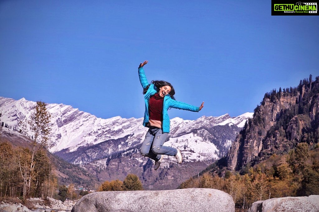 Ashnoor Kaur Instagram - 12thies will know the reason of my mood🥳💃🏻 #CBSE12thBoardsCancelled