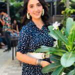 Ashnoor Kaur Instagram - Parum felix🦋