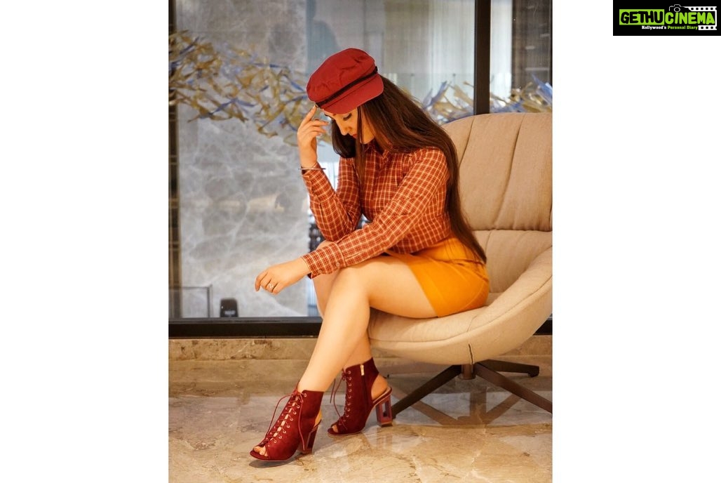 Ashnoor Kaur Instagram - Be a little more you, and a lot less them♥️ . . Wearing @shopheymissy Radisson Blu Mumbai International Airport