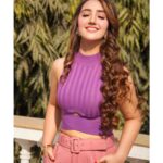 Ashnoor Kaur Instagram - Smile at life, it’ll smile back at you💗