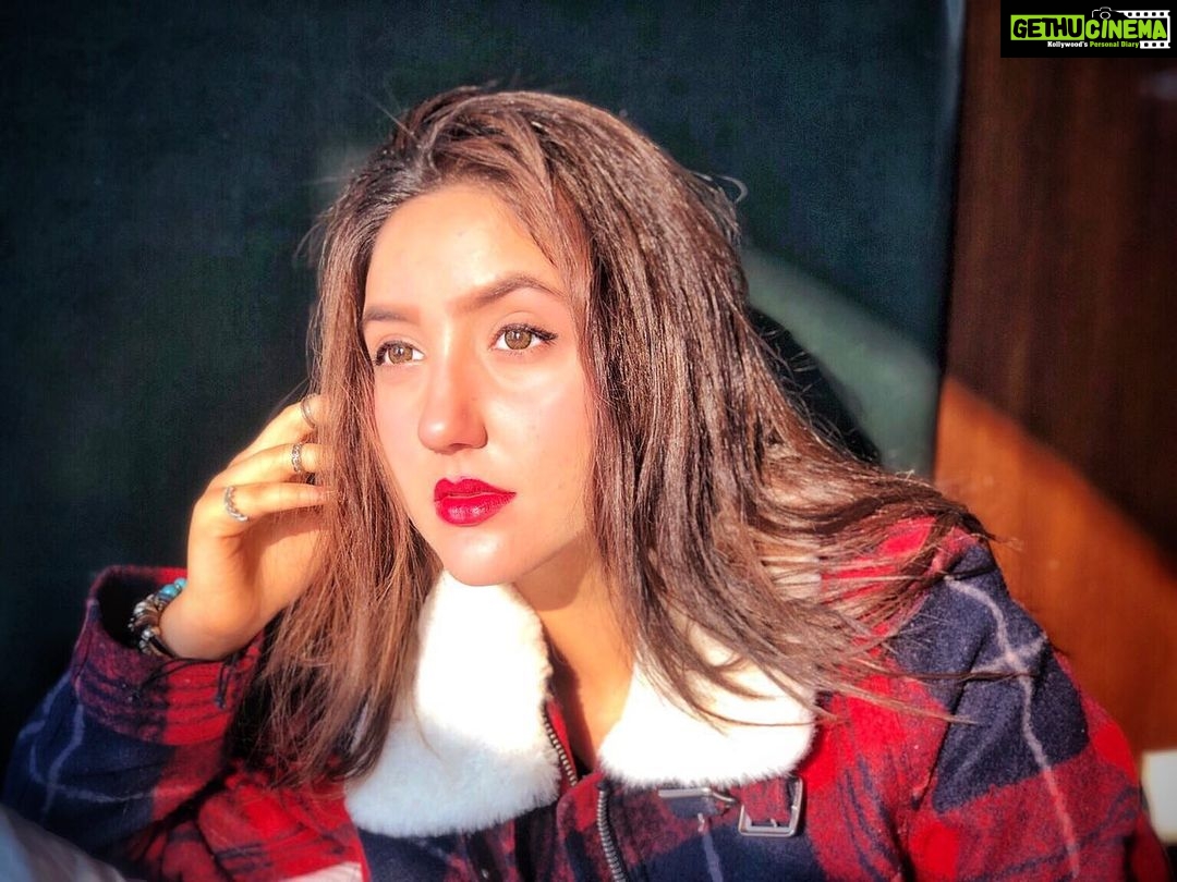 Ashnoor Kaur Instagram - There’s a universe inside your head, constellations of things you left unsaid🌌 ✨