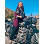 Ashnoor Kaur Instagram - Ride the bike of life on your own terms🔥 . . (Bullet just for picture purposes as ‘m underage😝 ; Wish to ride one as soon as ‘m 18!! Just like my pa @gurmeetsingh0911 Okay??😬) . . Wearing @juneberry__official 📸 @shanty_kanwer sir🤗