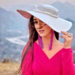 Ashnoor Kaur Instagram - Fun fact: You can’t take a deep breath while smiling! . . . . . Just kidding, wanted you to smile☺️ Have a great day💗✨ #WhatIWore #ashnoorstylediaries Wearing @eeshadatta Styled by @harshkhullarofficial @teamhkstyles ✨ 📸 by @doprahularora sir🤗