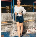 Ashnoor Kaur Instagram - Living moments, creating memories❤️✨ . . #AboutLastNight #Fun #Friends #WhatIWore #ashnoorstylediaries Wearing @meeamifashion 📸 @purple.star.entertainment