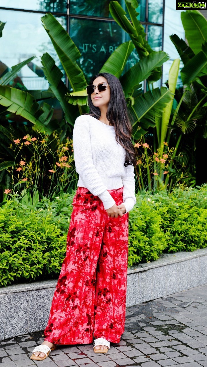 Avika Gor Instagram - Here for the #namastevietnamfestival Vc/pc @manoj.kesharwani31 🥰 Ho Chi Minh City, Vietnam