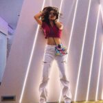 Avneet Kaur Instagram - She’s madness in a pretty package.💕😛🔥 #styledbyme 📸- @krupalakhanii.16