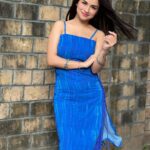 Avneet Kaur Instagram - Dum dara dum dara mast mast playing in the background 🎵💙 Wearing- @garvili Mumbai, Maharashtra