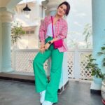 Avneet Kaur Instagram - Make someone smile everyday, but never forget you’re someone too.💕💚🌅