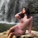 Avneet Kaur Instagram - Livestreaming LITERALLY!❤️ Wearing- @ewayoung 📸- @sonianandra Coorg,Karnataka