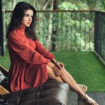 Avneet Kaur Instagram - Let’s just sit quietly and listen to the secrets the rain wants to tell us.♥️ Location- @ayatana.coorg Wearing- @ewayoung Ayatana Resort