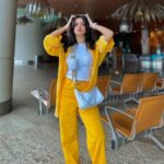 Avneet Kaur Instagram - ✈️💛🌨 📸- @sonianandra Chhattarpati Shivaji International Airport Mumbai
