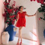 Avneet Kaur Instagram - Because when you stop and look around, this life is pretty amazing.❤️✨