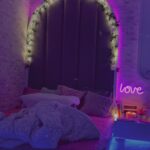 Avneet Kaur Instagram - Room aesthetics.💕🏠✨ #myroom #decorbyme #lifestyle Home