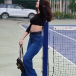 Avneet Kaur Instagram – Copy me, but the paste won’t be the same.🤷🏻‍♀️🖤

👚- @baesic_world 
👖- @offduty.india 
🥾- @londonrag_in 
👜- @gucci